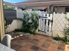 Villa climatisée 6 personnes avec parking